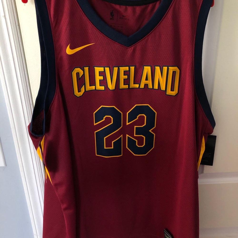 Lebron James Jersey! New With Tags!!